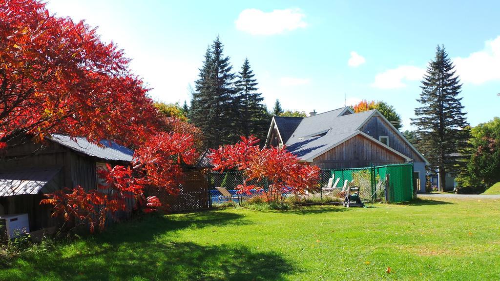 Auberge De La Tour Et Spa Magog Εξωτερικό φωτογραφία