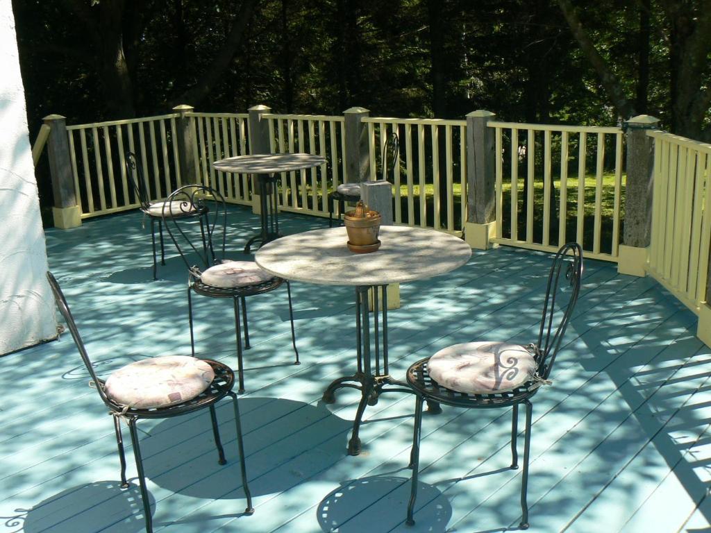 Auberge De La Tour Et Spa Magog Εξωτερικό φωτογραφία