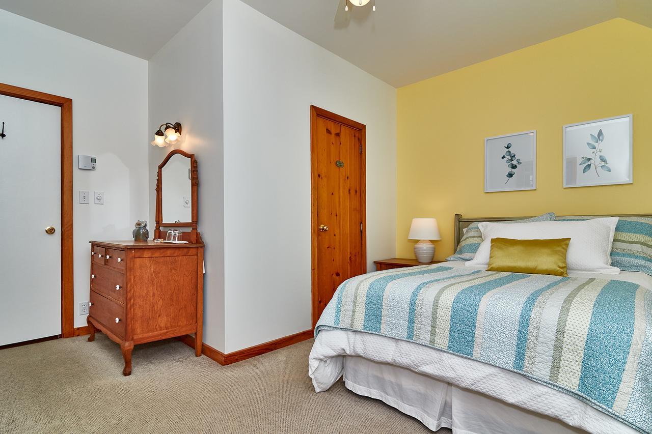 Auberge De La Tour Et Spa Magog Εξωτερικό φωτογραφία